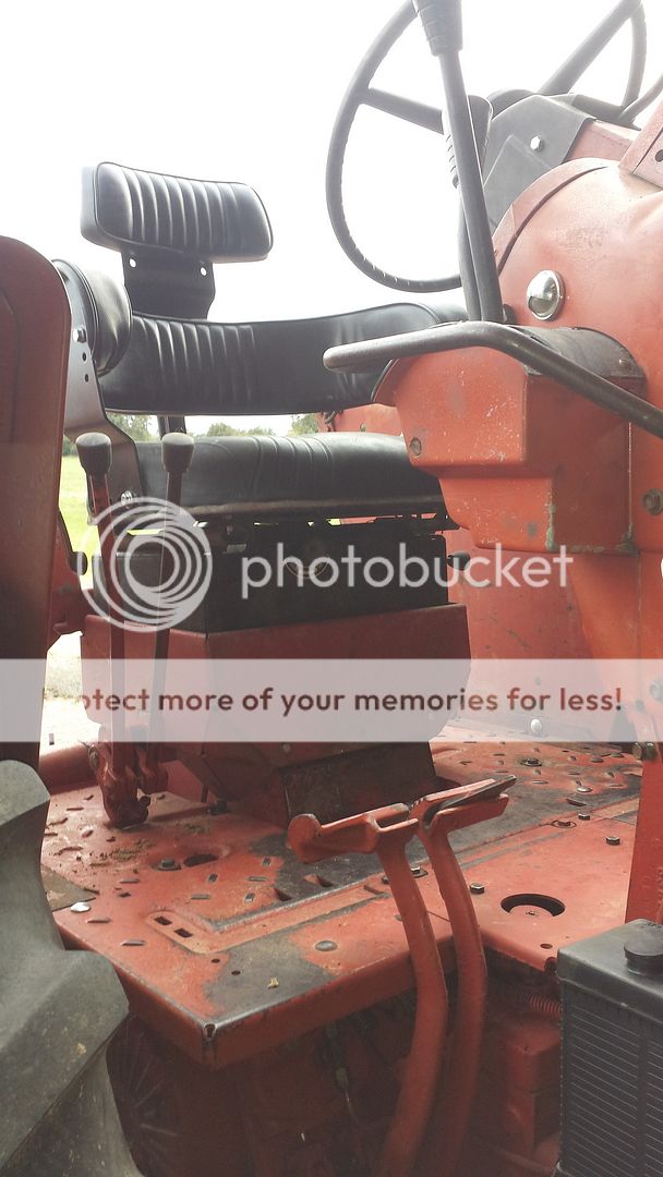 Installed a Hyd Seat on 1066 Technical IH Talk Red Power Magazine